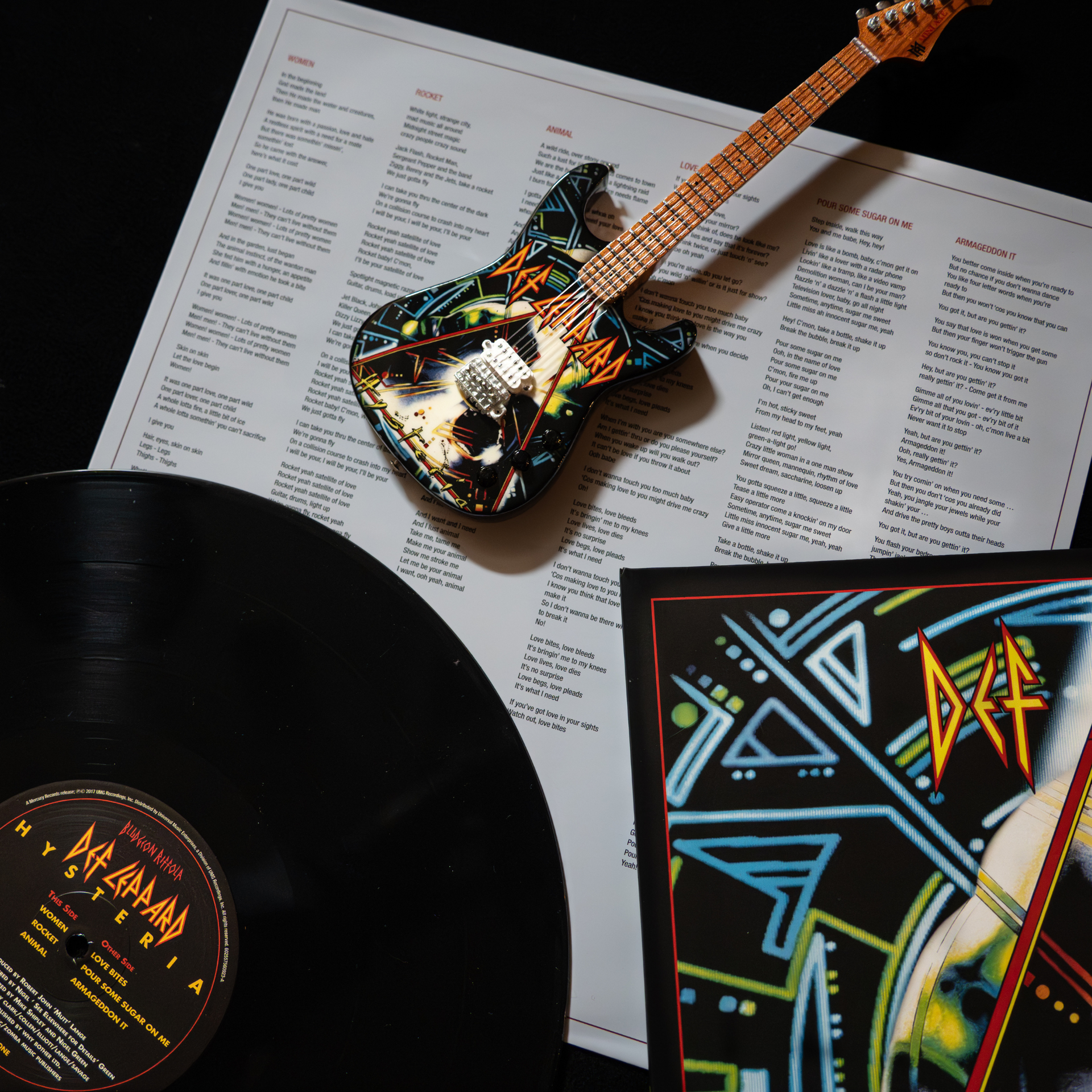 Def Leppard "Hysteria" Mini Guitar