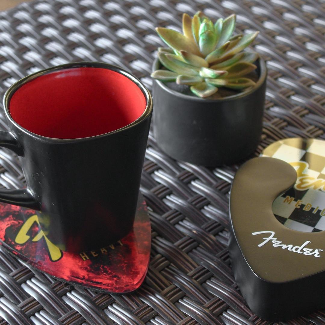 Fender Guitar Pick Coasters (Set of 4) - Detail