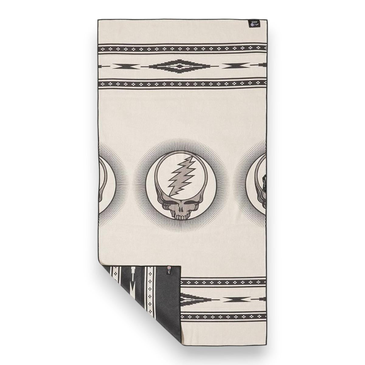 Fillmore Performance Quick-Dry Towel | Grateful Dead x Slowtide