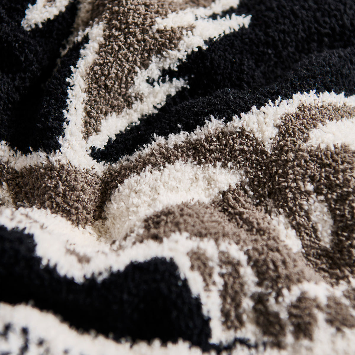 Fillmore Plush Knit Throw Blanket | Grateful Dead x Slowtide