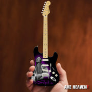 Jimi Hendrix Fender Stratocaster Mini Guitar