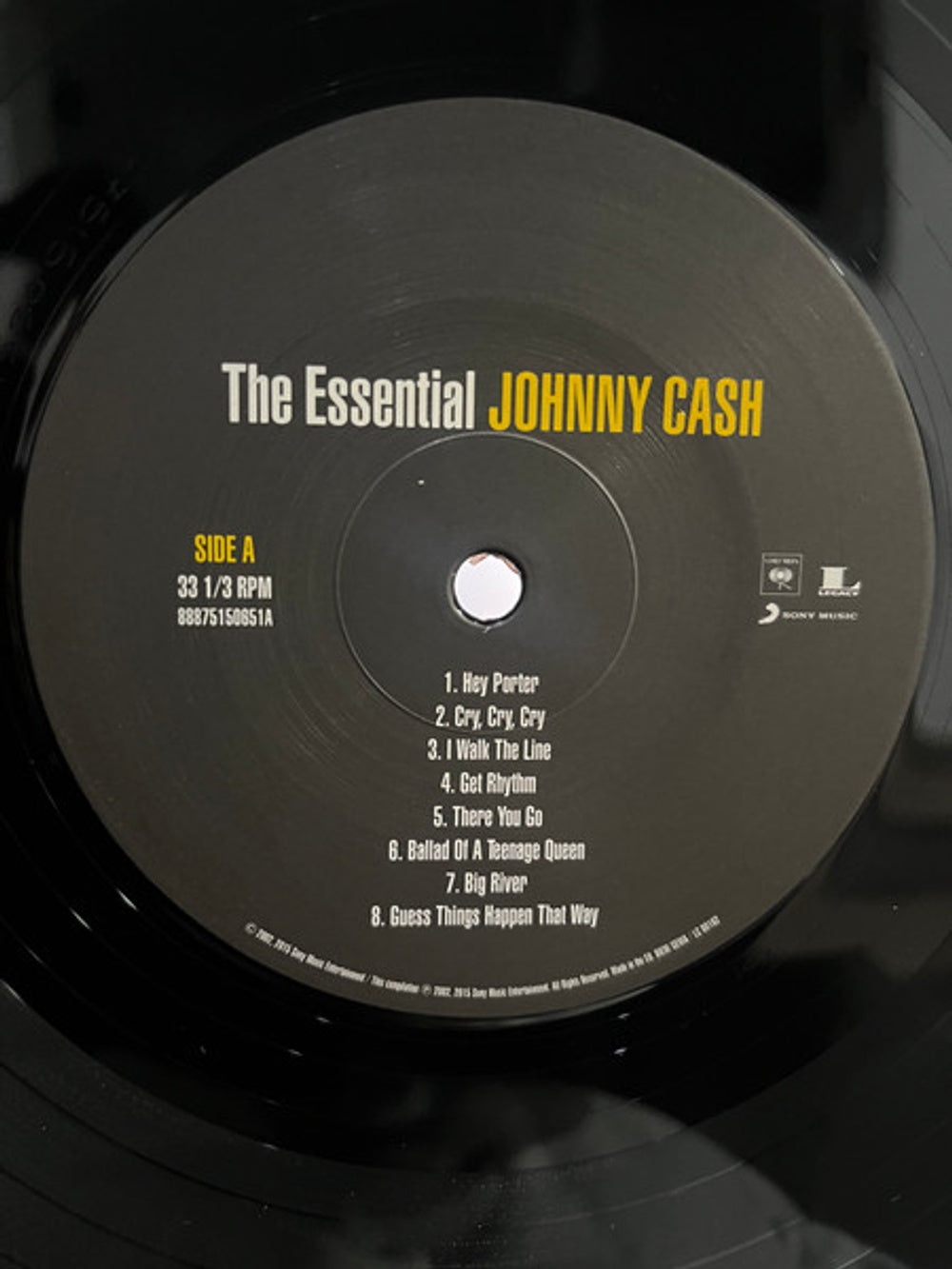 Johnny Cash – The Essential Johnny Cash (2-LP Vinyl) - Alternate View