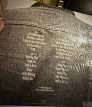 Nathaniel Rateliff & The Night Sweats - 10th Anniversary (Translucent Black 2-LP) - Detail