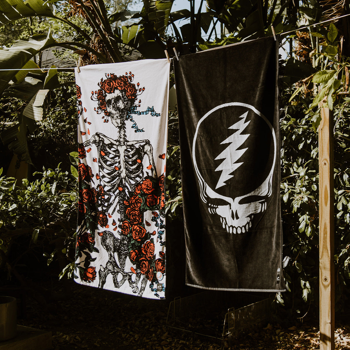 Grateful Shred Premium Woven Towel | Grateful Dead x Slowtide