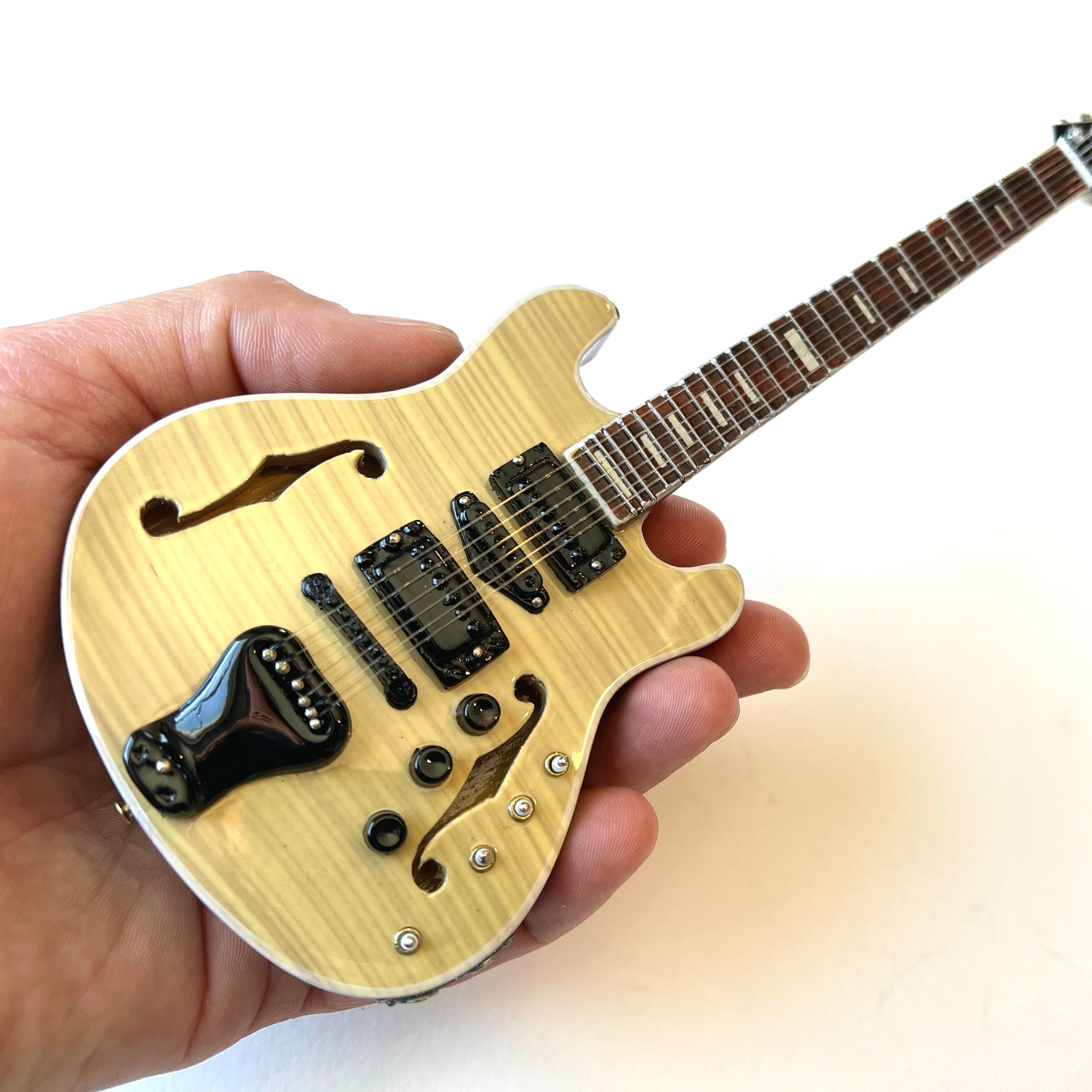 Miyazzy 　Marshall MKI Supreme - Tonebender MK1 germanium fuzz | blue colander
