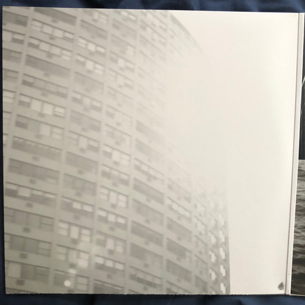 Wilco – Yankee Hotel Foxtrot: 20th Anniversary (5-LP Vinyl) - Lifestyle