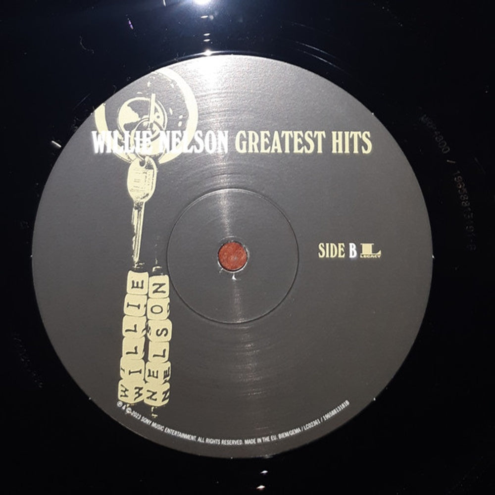 Willie Nelson – Greatest Hits (2-LP Vinyl) - Close-Up
