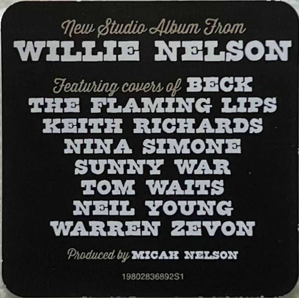 Willie Nelson – Last Leaf On The Tree (CD) - Close-Up