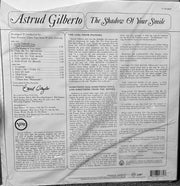 Back Cover: Astrud Gilberto – Shadow Of Your Smile (Acoustic Sounds Vinyl Series, 180 Gram) Vinyl LP | Relix