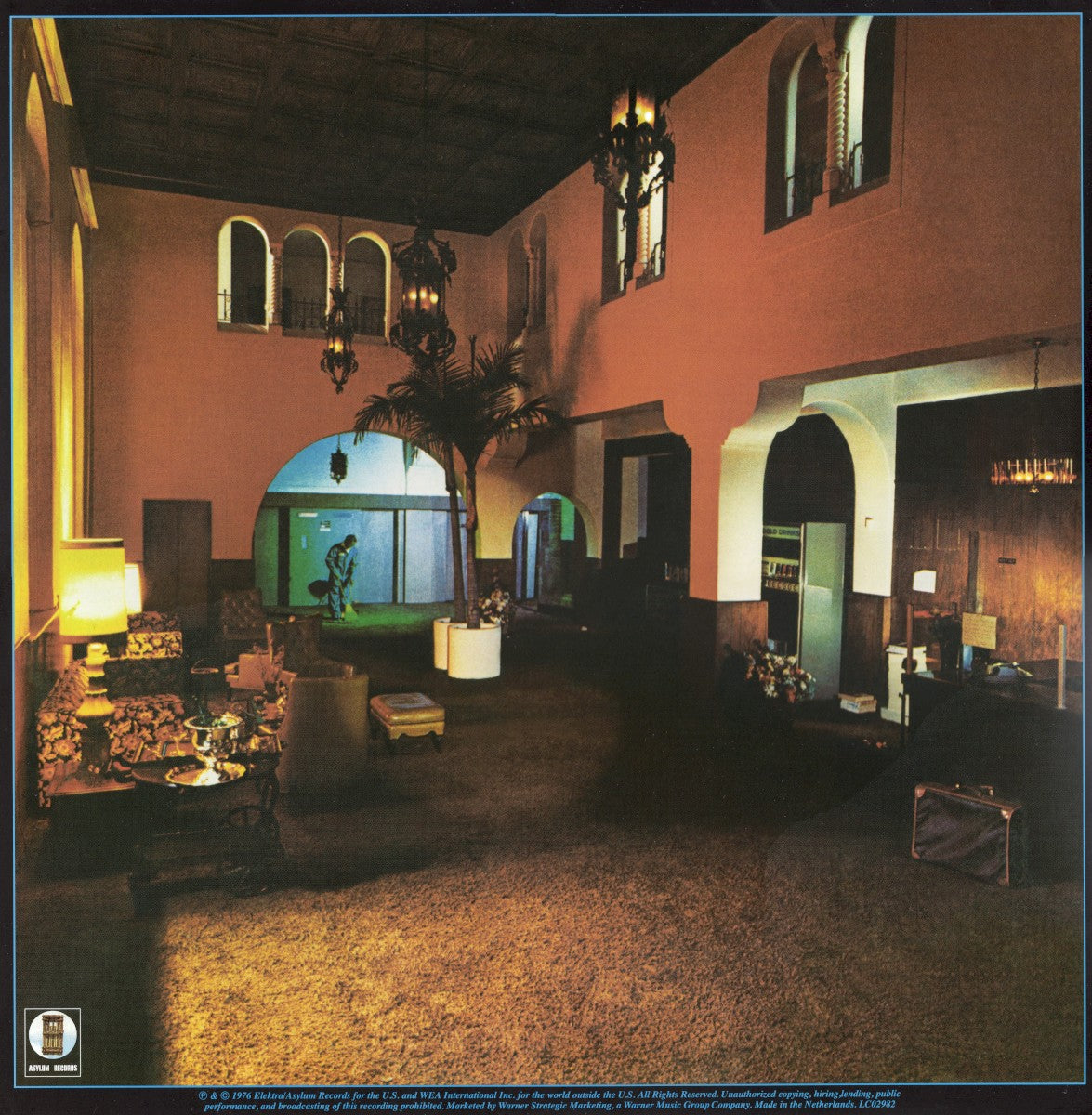 Back Cover: Eagles – Hotel California Vinyl LP | Relix