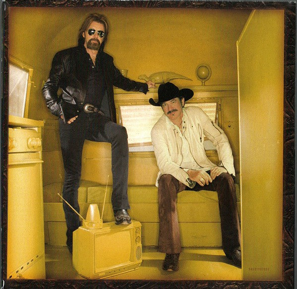 Gatefold: Brooks & Dunn – The Essential Brooks & Dunn CD | Relix