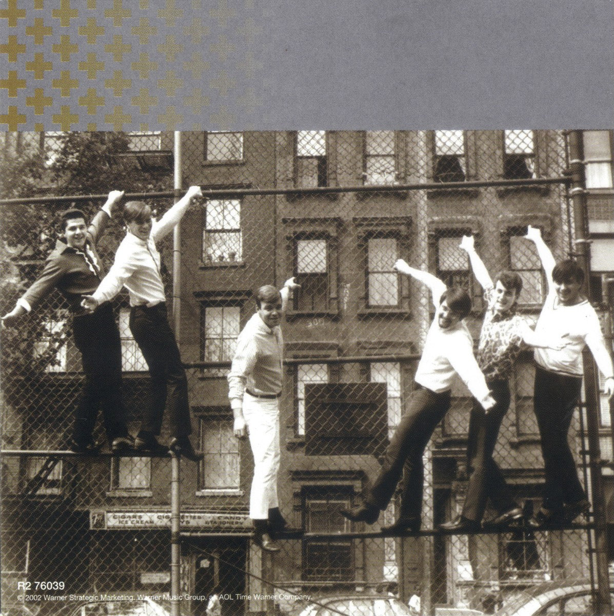 Gatefold: Tommy James & The Shondells – Essentials Series CD | Relix