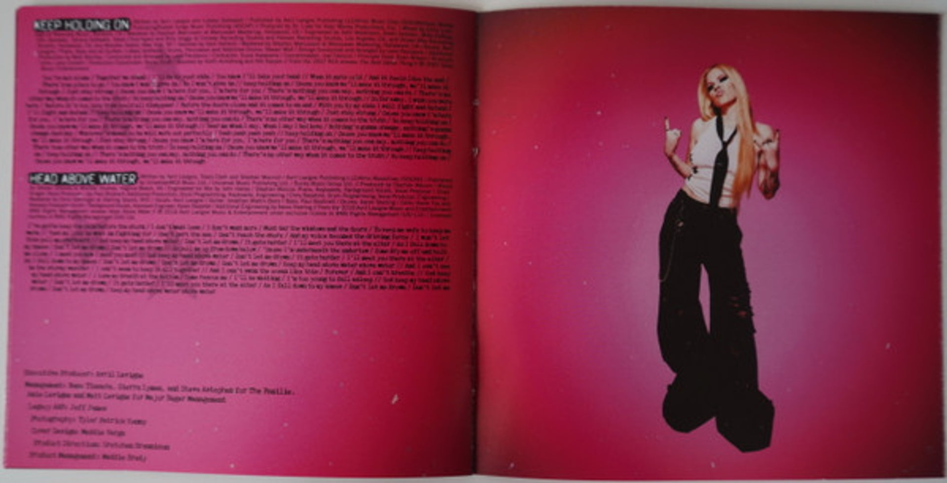 Image 2: Avril Lavigne – Greatest Hits CD | Relix