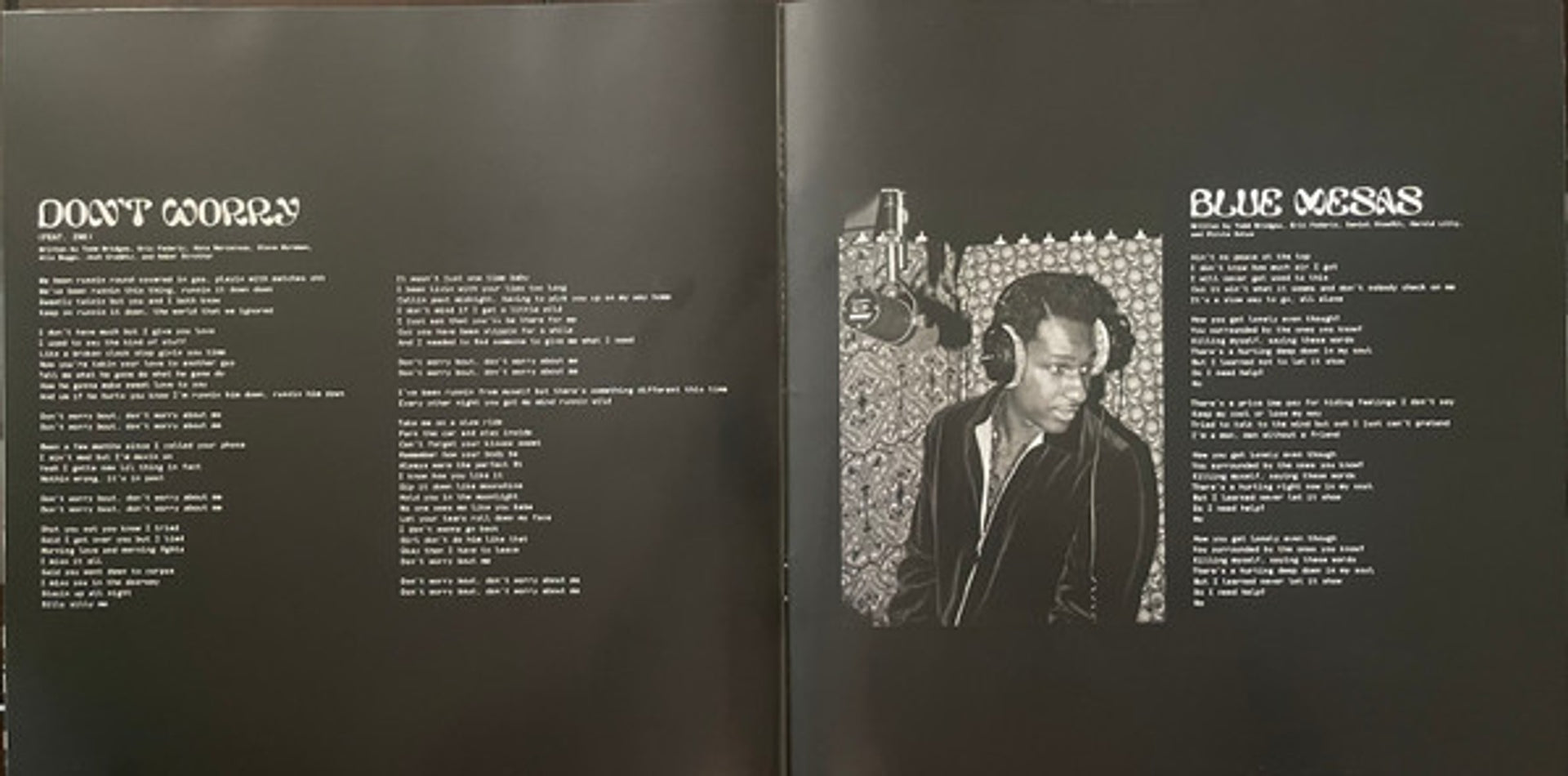 Image 3: Leon Bridges – Gold-Diggers Sound Vinyl LP | Relix