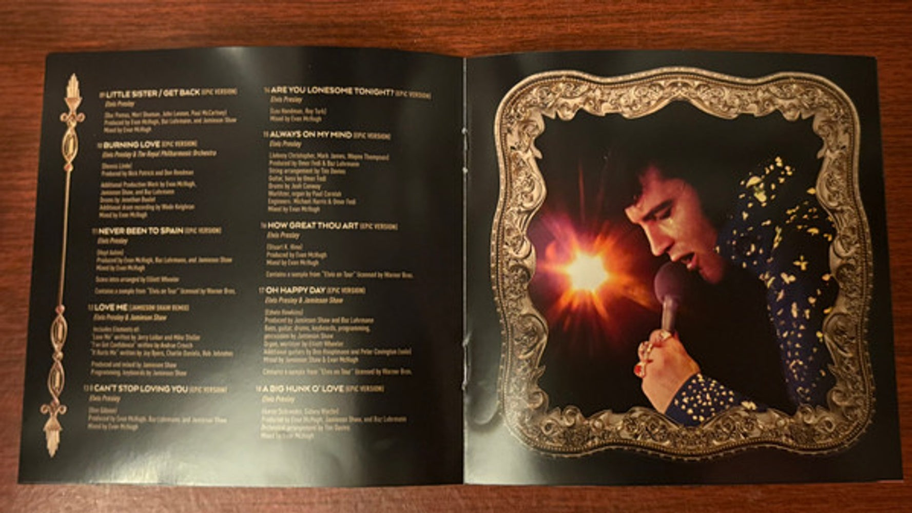 Image 4: Elvis Presley – Epic: Elvis Presley In Concert - O.S.T. CD | Relix