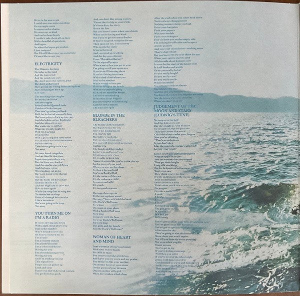 Image 4: Joni Mitchell – The Asylum Albums 1972-1975 (5LP Box Set) Vinyl LP | Relix