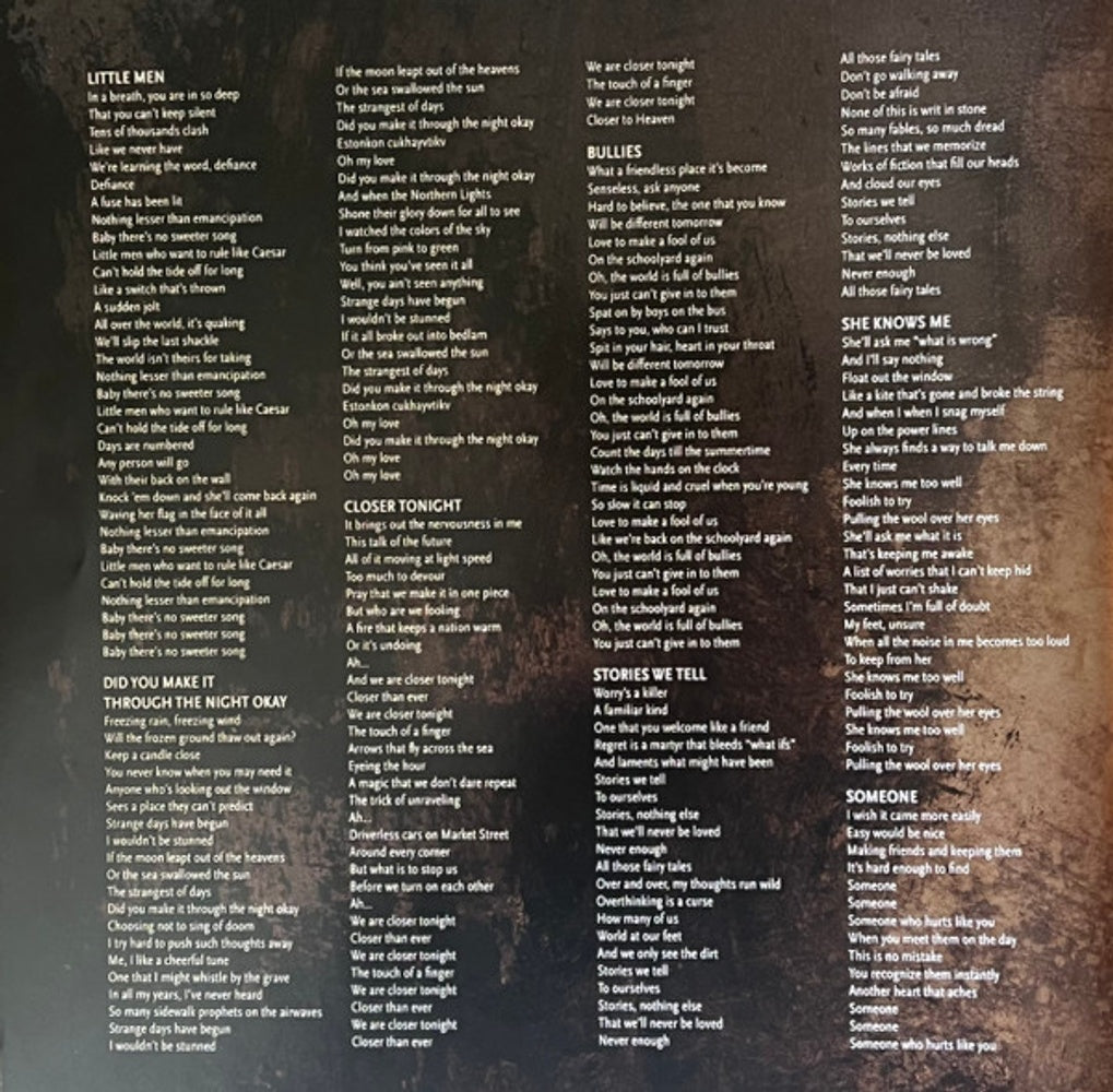 Image 5: Grant Phillips -Lee – In The Hour Of Dust (Bonus Tracks, Clear Golden Smoke Vinyl Colored) Vinyl LP | Relix
