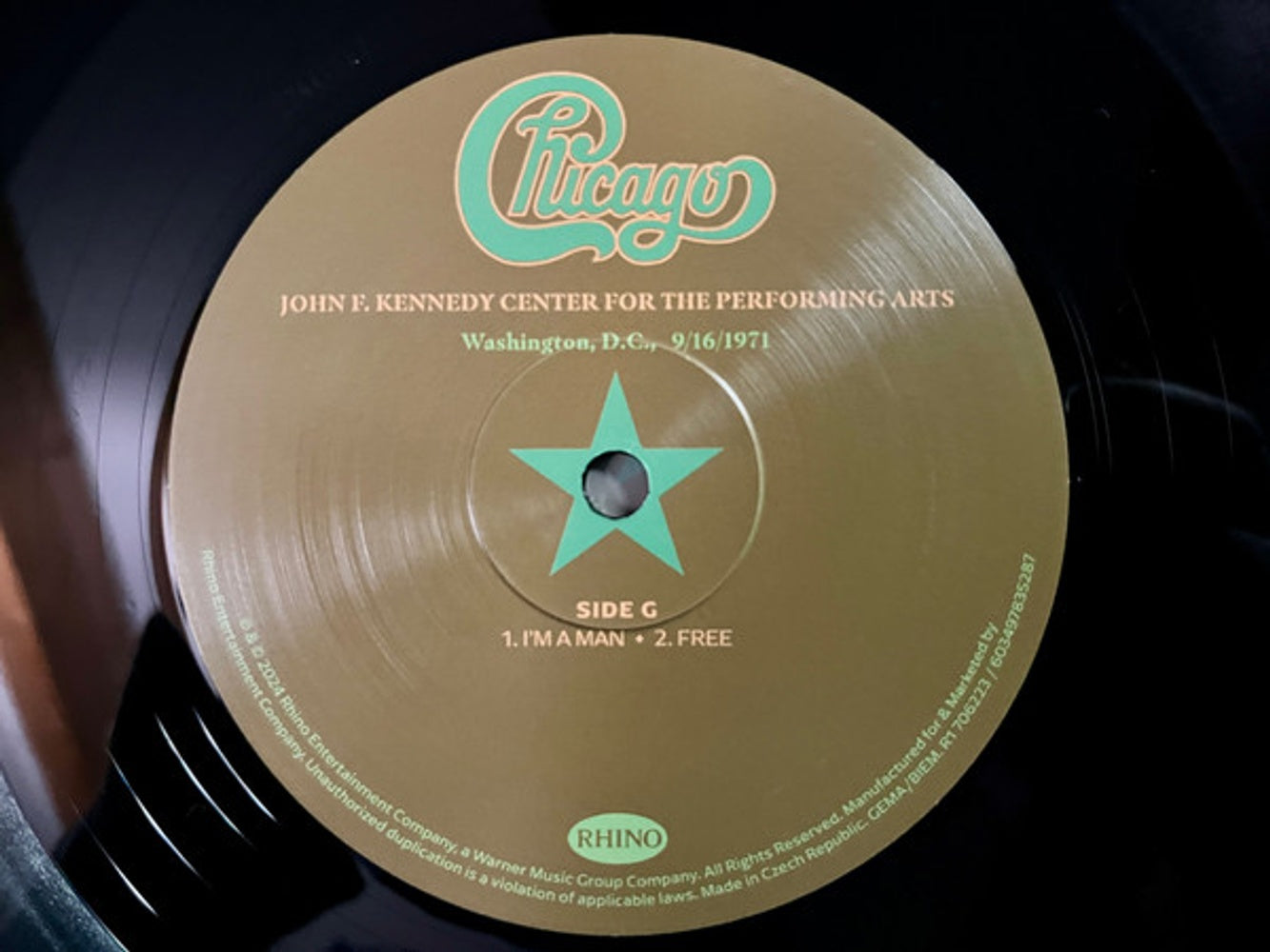 Image 8: Chicago – Chicago At The John F. Kennedy Center For The Perf Vinyl LP | Relix