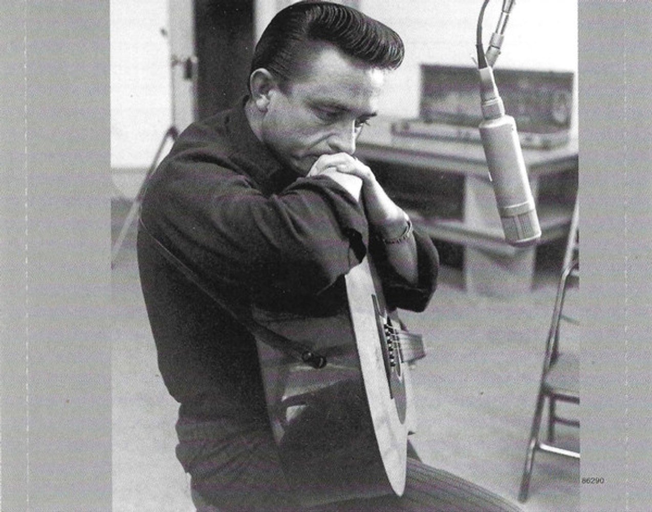 Image: Johnny Cash/Willie Nelson/George Jones – Essential Johnny Cash (2-CD) CD | Relix