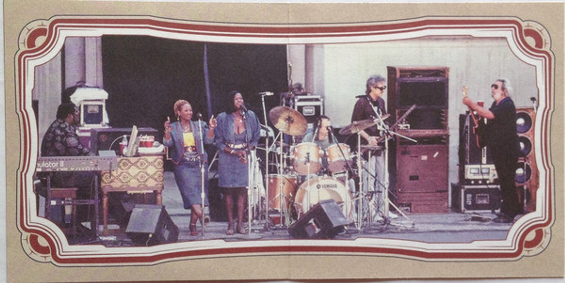 Jerry Garcia Band – GarciaLive Vol.2: August 5th, 1990 Greek Theatre (2-CD) – Image – Relix – 1993x1000px