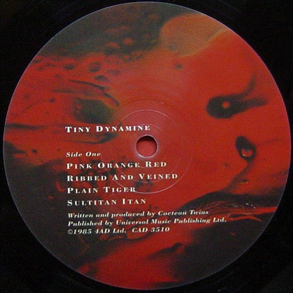 Label Disc: Cocteau Twins – Tiny Dynamine / Echoes In A Shallow Bay (2-LP Vinyl) Vinyl LP | Relix