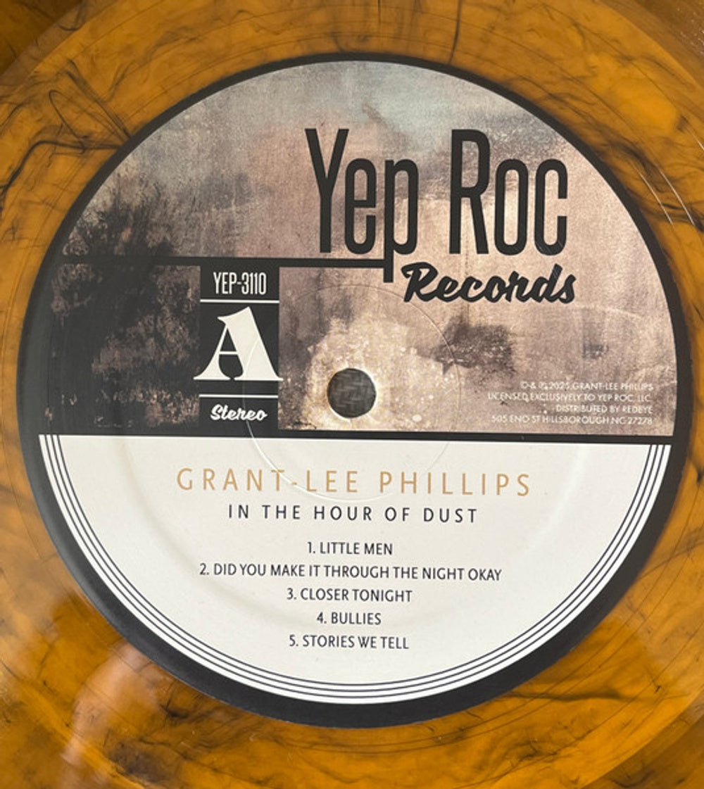 Label Disc: Grant Phillips -Lee – In The Hour Of Dust (Bonus Tracks, Clear Golden Smoke Vinyl Colored) Vinyl LP | Relix