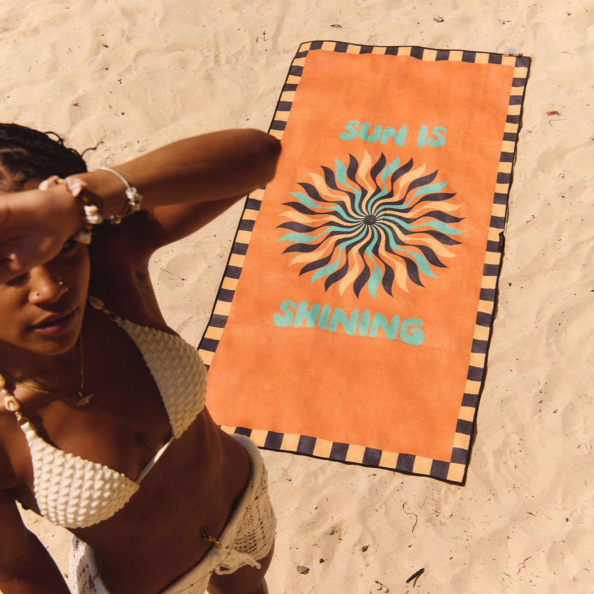 Sun is Shining Performance Quick-Dry Travel Towel | Bob Marley x Slowtide